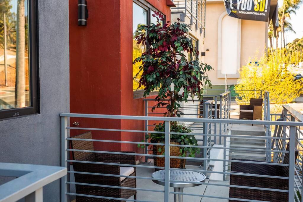 1-Bedroom With Cali King Size Bed In San Diego Kültér fotó